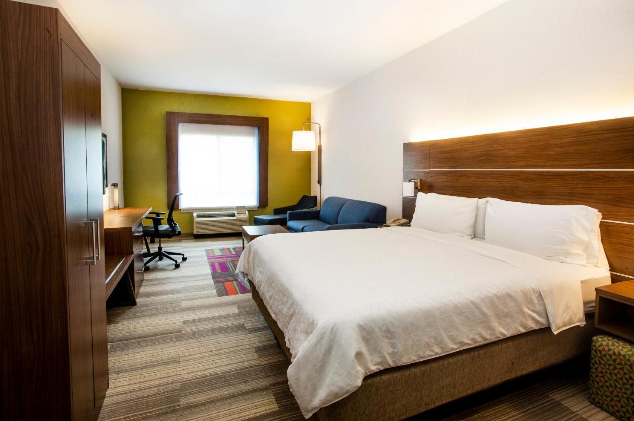 Holiday Inn Express Hotel & Suites Bethlehem Airport/Allentown Area By Ihg Room photo